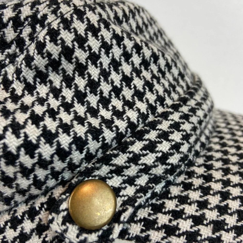 Newsboy Cabbie Hat White & Black Houndstooth